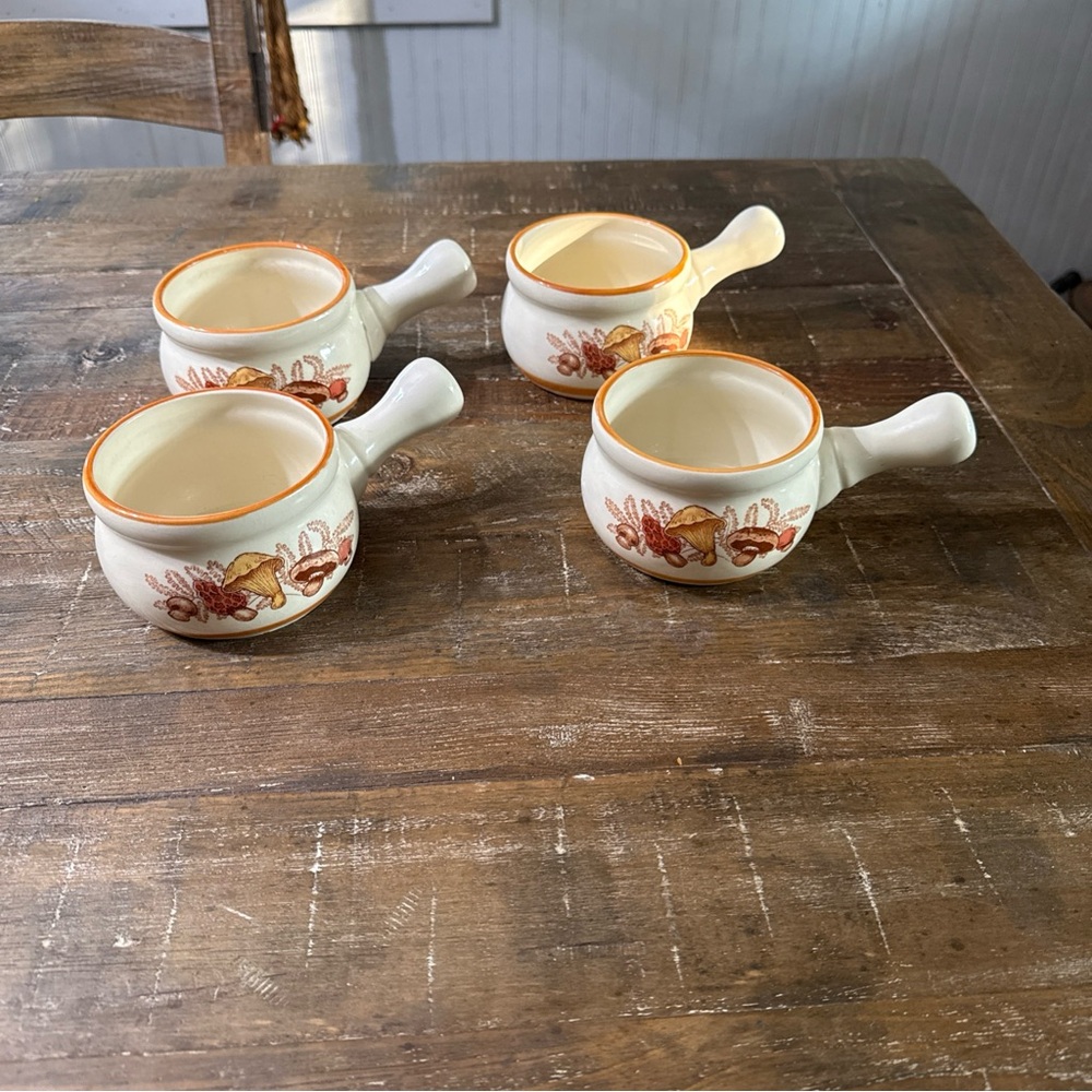 Cream Ceramic Handled Soup Bowls with Orange Trim and Mushroom Design - Set of 4